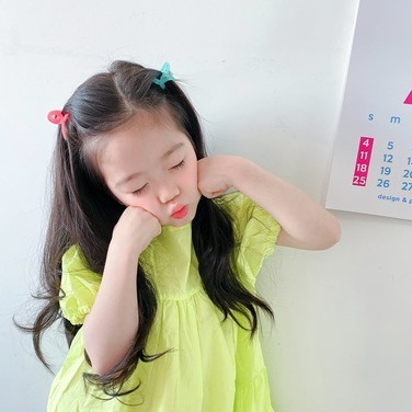 Kẹp Tóc Nhựa Màu Sắc Dễ Thương Xinh Xắn Cho Bé Gái