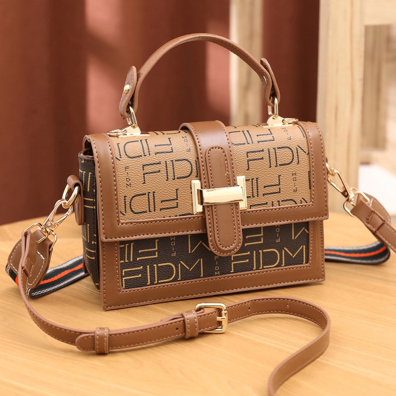 Túi Đeo Vai Hình Vuông Cỡ Nhỏ Phong Cách Hàn Quốc Cổ Điển Thời Trang Chất Lượng Cao Cho Nữ