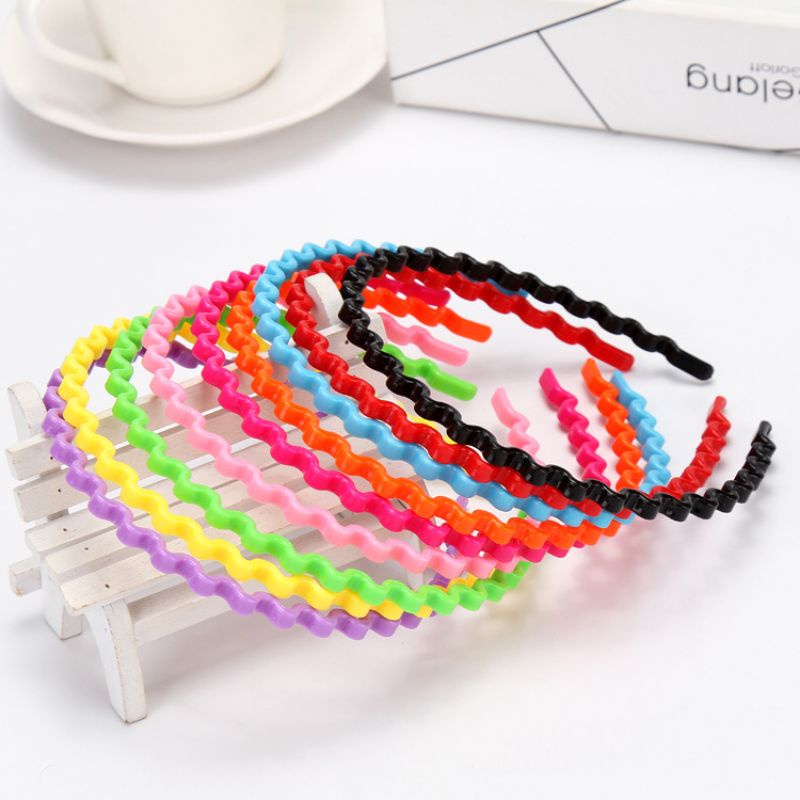 Bờm tóc lượn sóng dễ thương