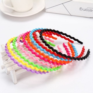 Bờm tóc lượn sóng dễ thương