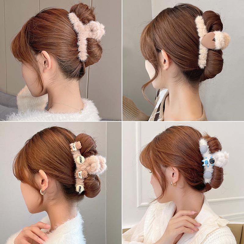 Kẹp Tóc Hình Trái Tim Phủ Lông Thời Trang Hàn Quốc