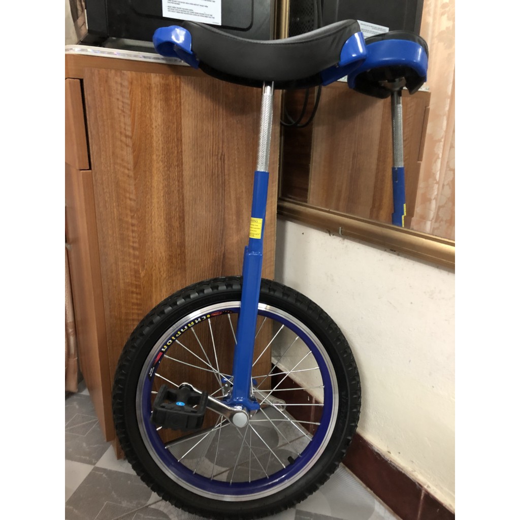 Xe đạp 1 bánh 18 inch - Màu Xanh
