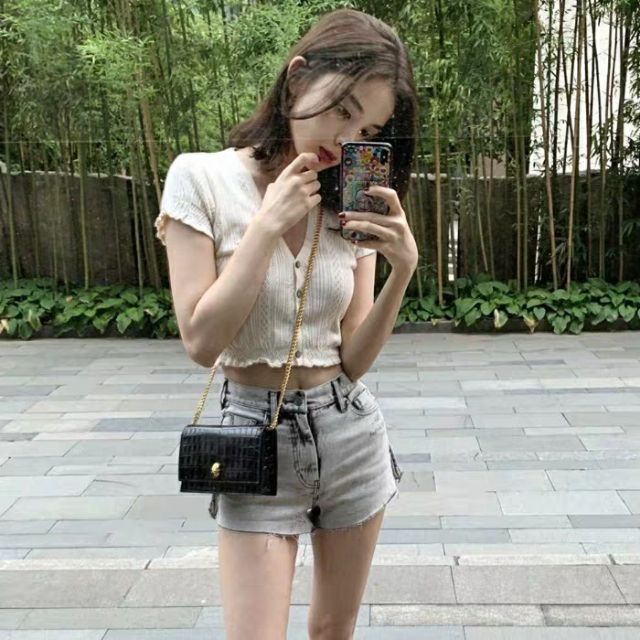💥SẴN ib-RẺ VÔ ĐỊCH? Áo croptop cổ tim cài khuy chiết eo ngắn tay Jennie