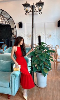 Maxi đỏ cổ yếm đuôi cá