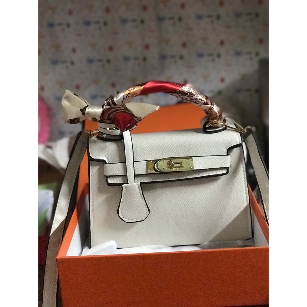 Túi xách Full Box đeo chéo nữ HM da gạo phong cách vintage giá rẻ nhất shop.e