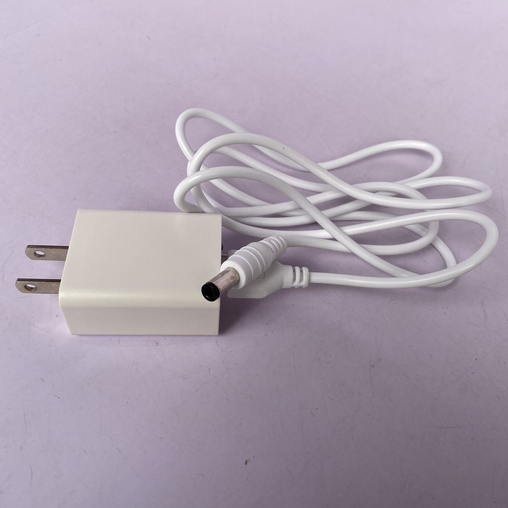 Sạc pin máy bắn cốt, máy cân mực laser 5V