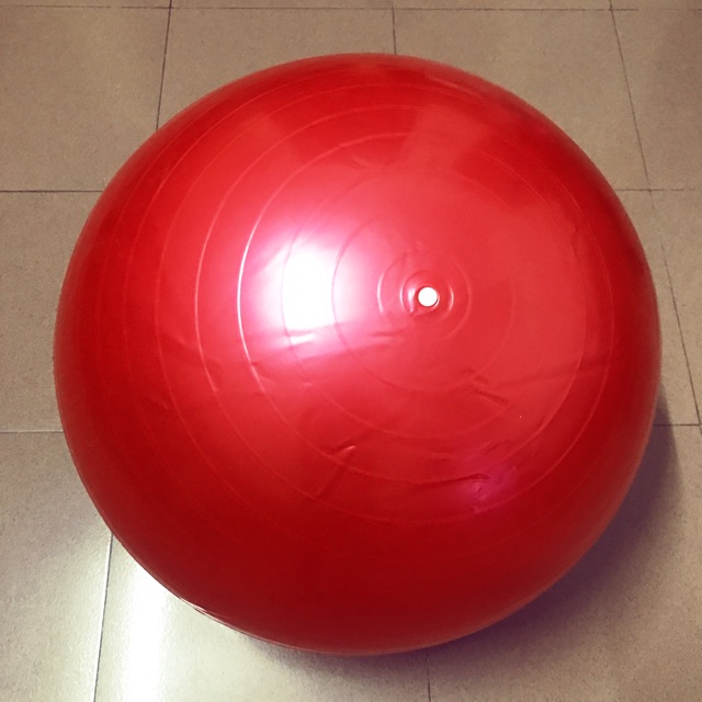 Bóng tập yoga