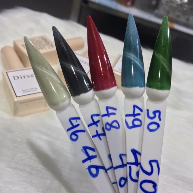 Sơn Dires sơn mắt mèo