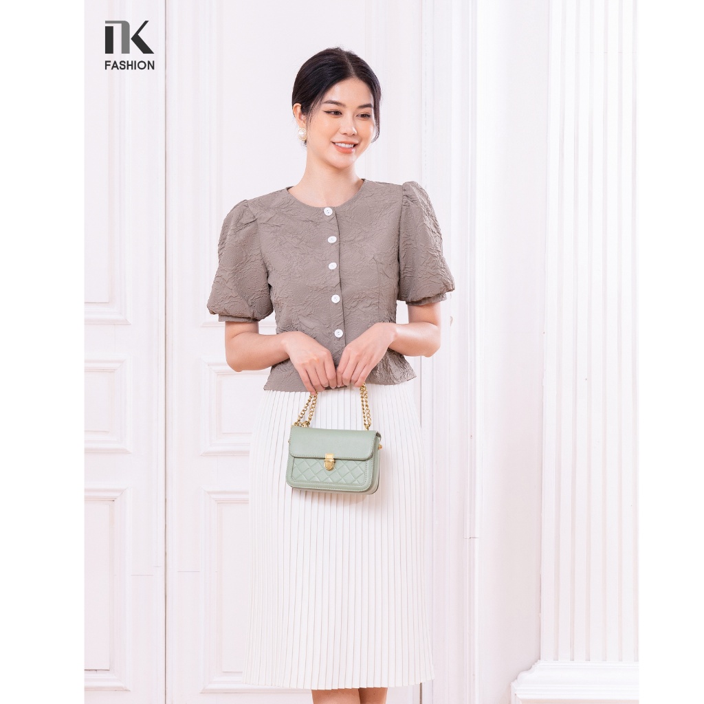 Áo Sơ Mi Nữ NK Fashion Hoa Dập Nổi Thiết Kế Tay Bồng Thanh Lịch Chất Liệu Vải Hàn Cao Cấp Không Nhăn Nhàu NKSM2204002