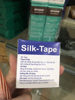Hộp băng dính lụa silk tape (12 cuộn 1.25* 4)
