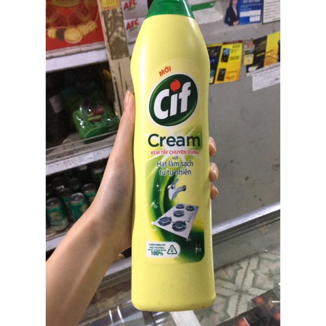 Kem Tẩy Chuyên Dụng Cif Chai 690G