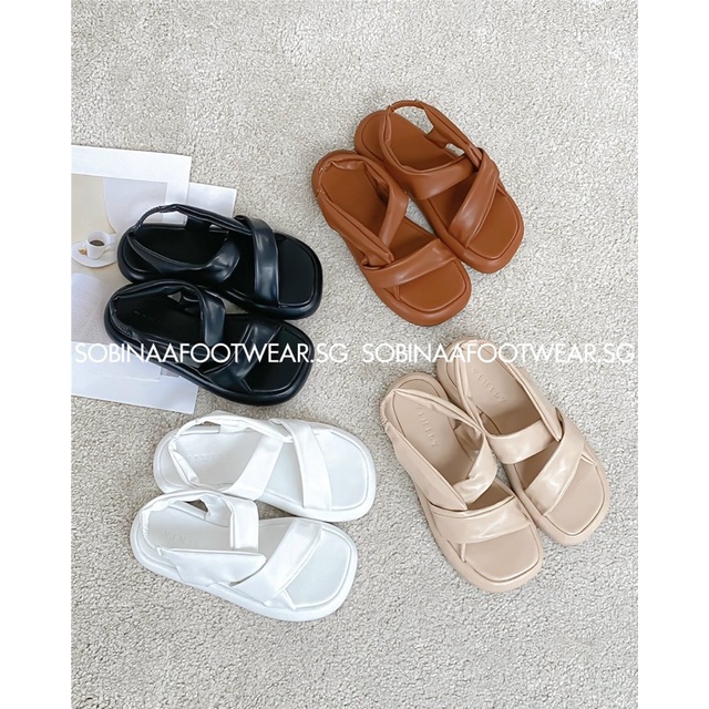 Giày Sandal Nữ Đế Xuồng 3CM Quai Chéo ZZ200
