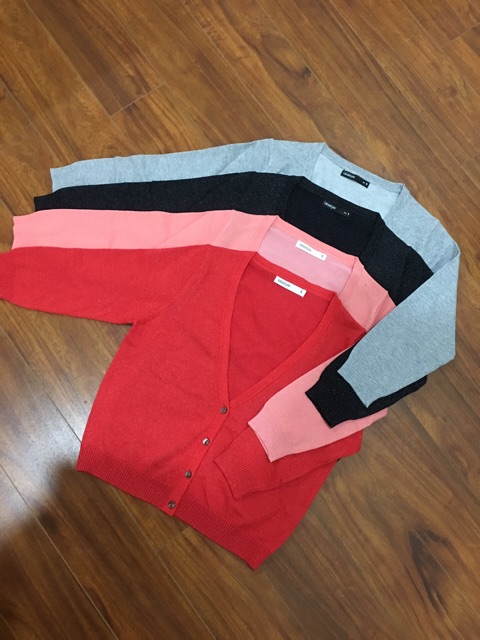 Áo len cardigan