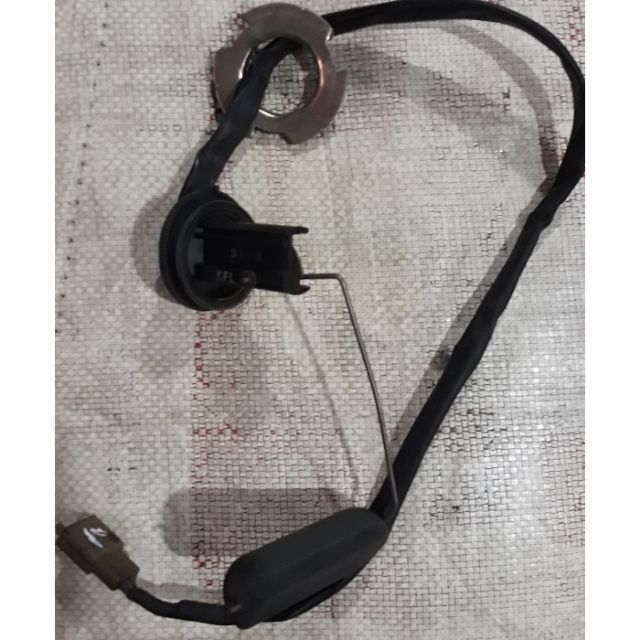 Báo xăng wapha hay w110 rin rã xe. Nguyên xi