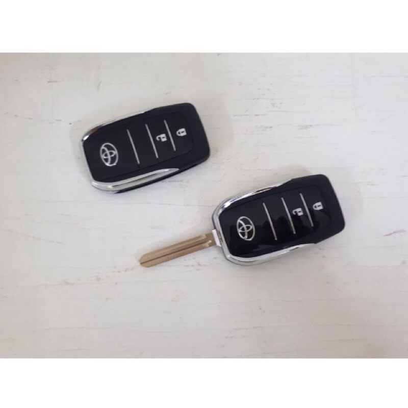 Vỏ chìa khoá độ gập TOYOTA ( 2 nút ) đời 2015 - 2019 xe Camry , Vios , Innova , Corolla Altis , Yaris