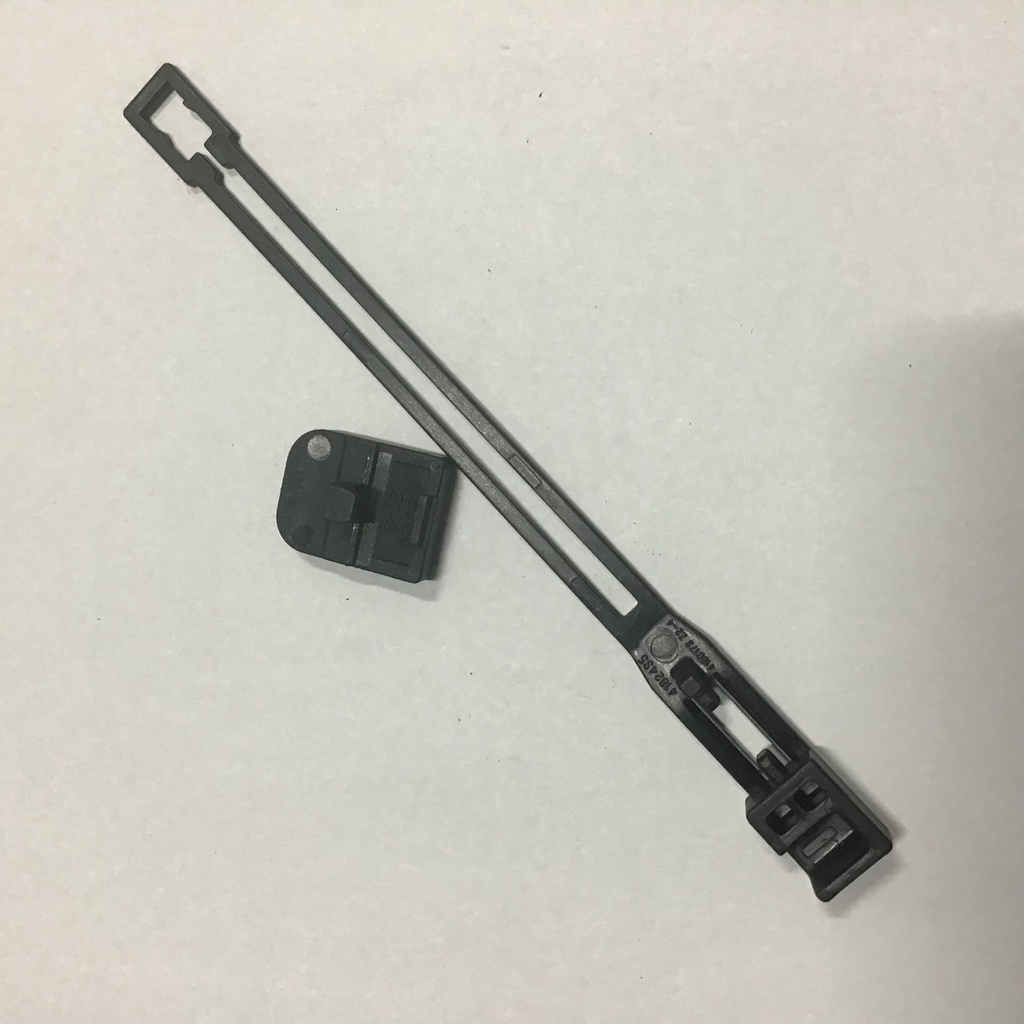 Cần đẩy công tắc máy mài Ma tec 951 954 (độ dài 139mm)