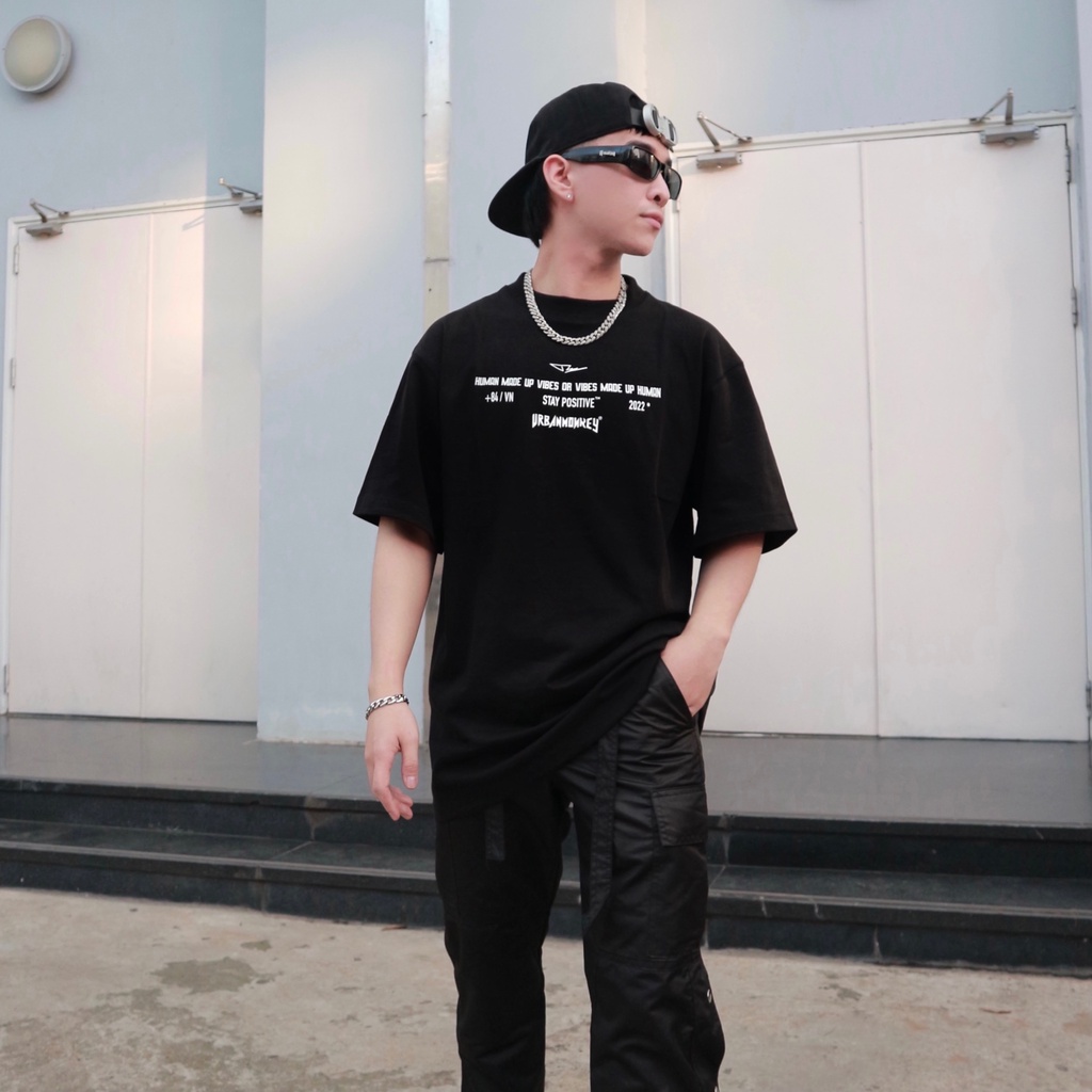Áo Thun URBAN MONKEY DELUXE BIG LOGO Đen Thiết Kế Cơ Bản Dễ Phối | MAN | WOMAN | T-SHIRT