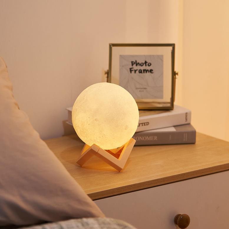 Èn ngủ hình mặt trăng 3D kèm đế, dùng trang trí decor phòng ngủ lyanwn