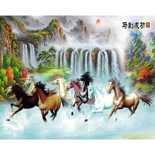 Tranh dán tường VTC Mã đáo thành công LunaTM-0020 kim sa
