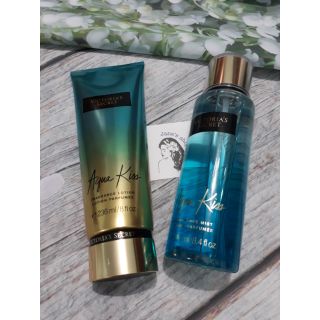 Lotion body của Victoria' Secret.