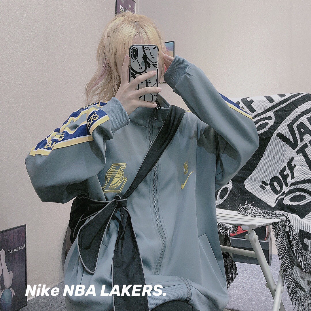 NBA Áo Khoác Bóng Rổ Nike Lakers Tay Dài Cổ Đứng Cho Nữ