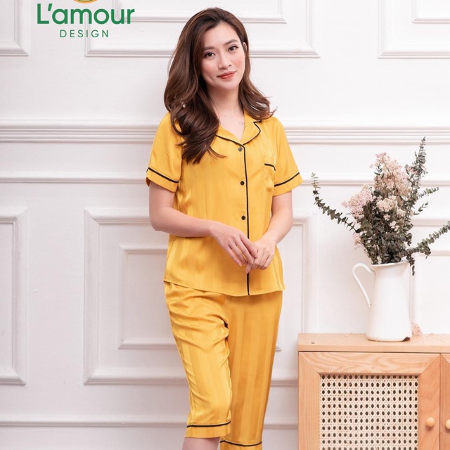 Bộ Lụa Vàng Trơn Sọc - Lửng