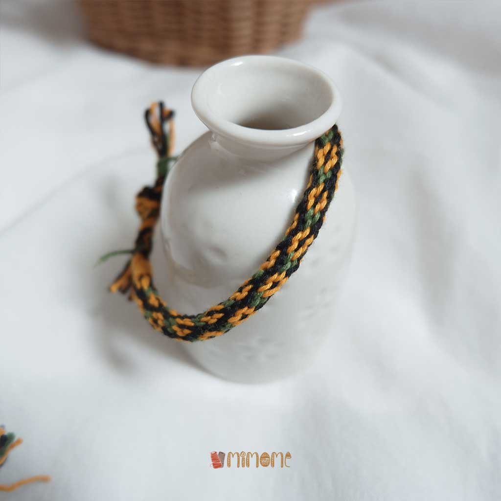 Vòng kumi hoa mặt trời