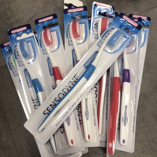 SENSODYNE Senstive Extra Soft Bàn chải đánh răng