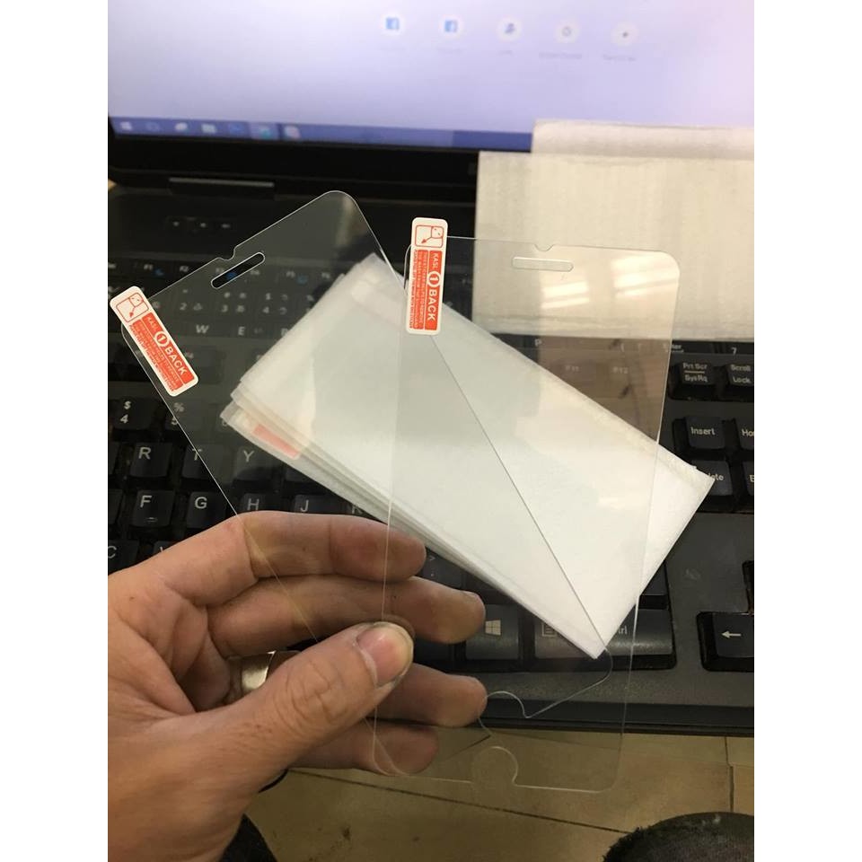 Kính cường lực thường trong suốt iphone các dòng
