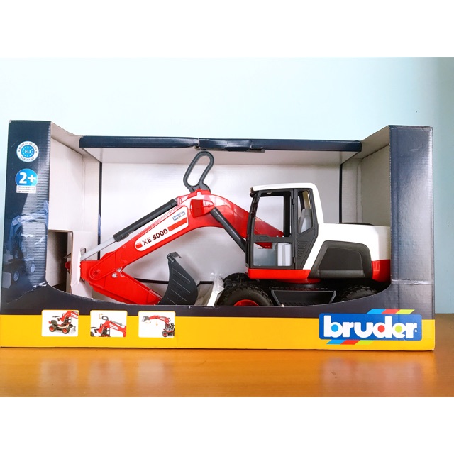 [Chính hãng] Đồ chơi xe mô hình Bruder tỉ lệ thu nhỏ 1:16 Bruder 5000 - Xe Xúc Đỏ