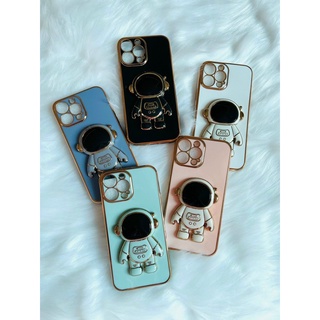 ốp iphone hình phi hành gia 3D cho iPhone XSM -> Iphone 13 PRM