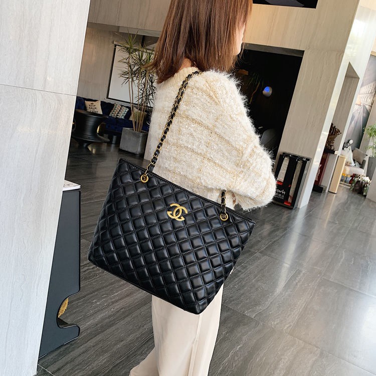 CÓ SẴN SLL D270 Túi xách bản to dây xích sang trọng