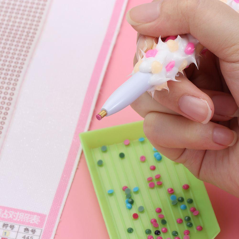 Bút Thêu 5D Đầu Mềm Tiện Dụng