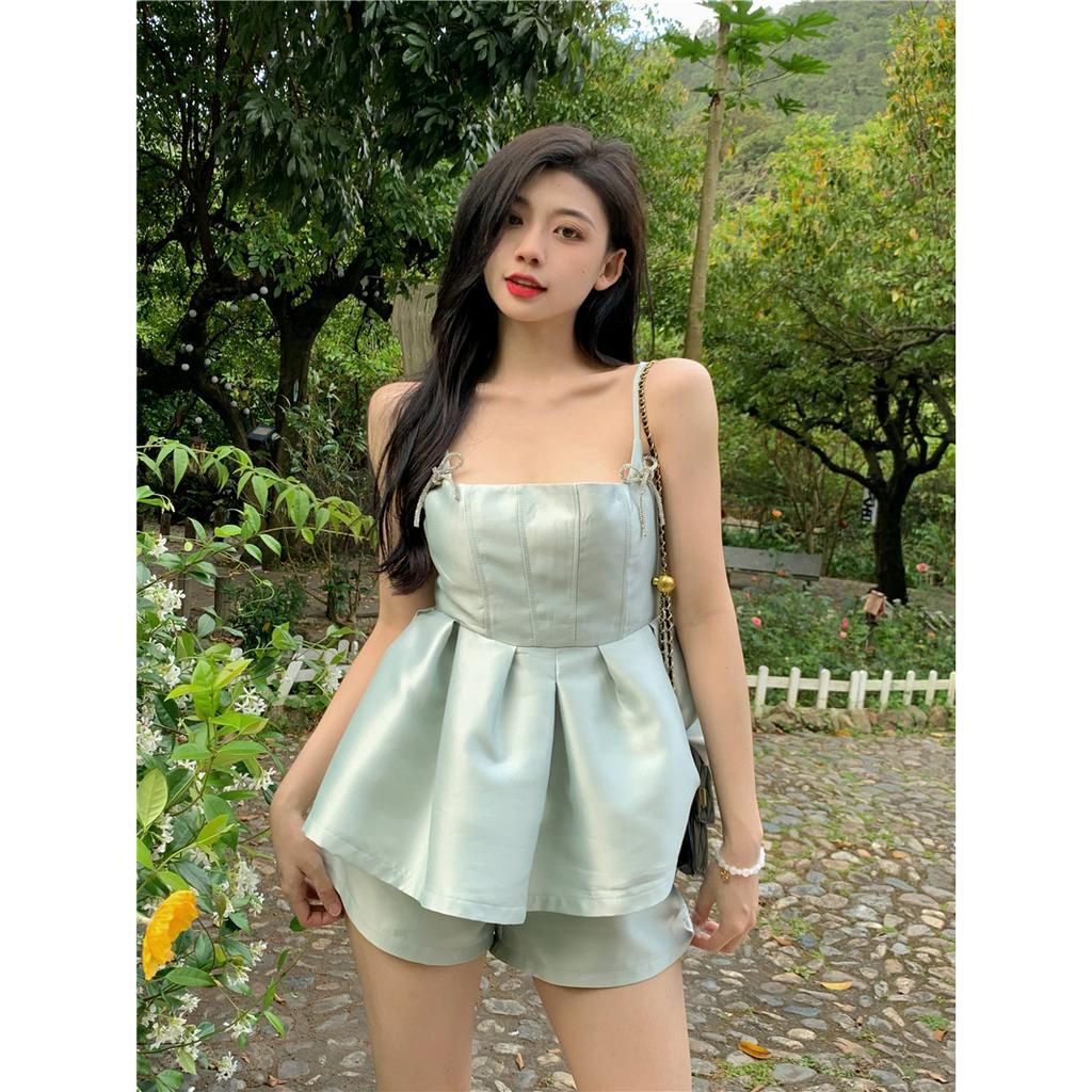Set Áo Hai Dây + Quần Short Lưng Cao Ống Rộng Thời Trang Hàn Quốc Quyến Rũ Cho Nữ