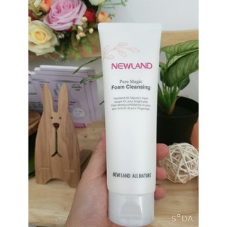 Sữa rửa mặt Newland Pure Magic