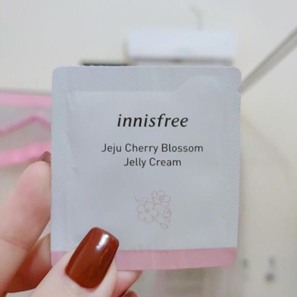 ✅   Kem Dưỡng Trắng Da Innisfree Jeju Cherry Blossom Tone-Up