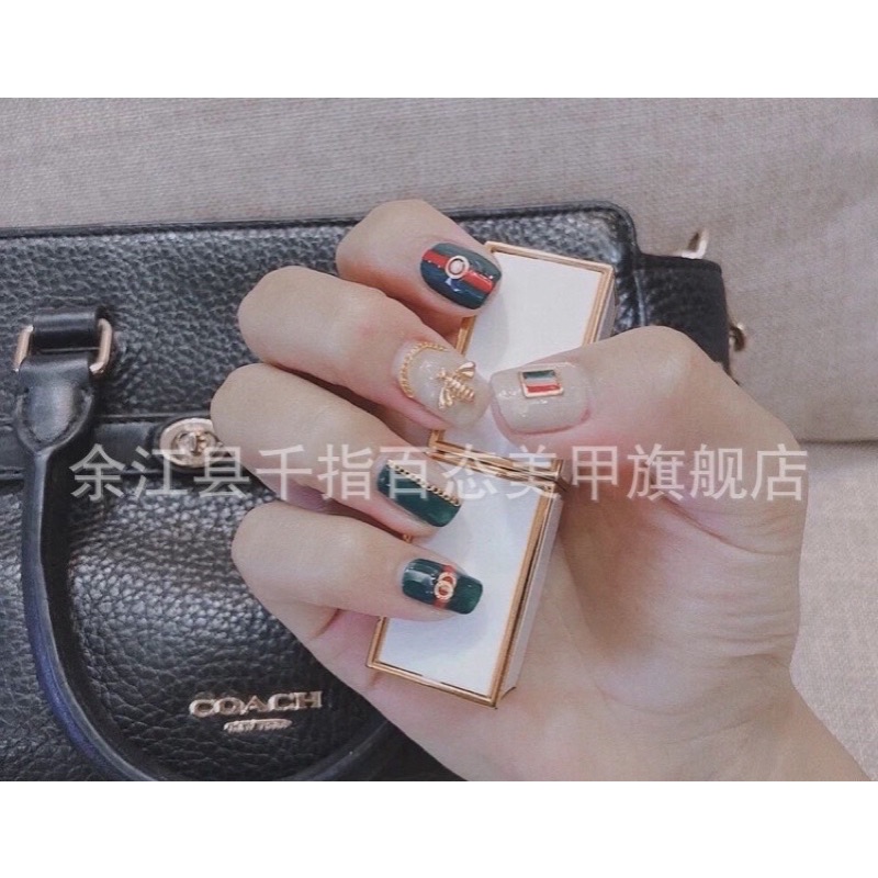 Charm ong gu chì trang trí nail/móng tay