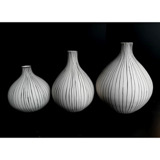 Bộ bình gốm trang trí OANH GIA AUTHENTIC BAT TRANG - Họa tiết kẻ sọc
