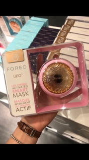 Máy đắp mặt nạ Foreo UFO Full size