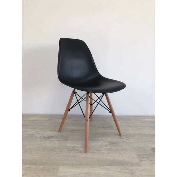 Ghế nhựa eames nhập khẩu ( j01 ) BH 1 năm