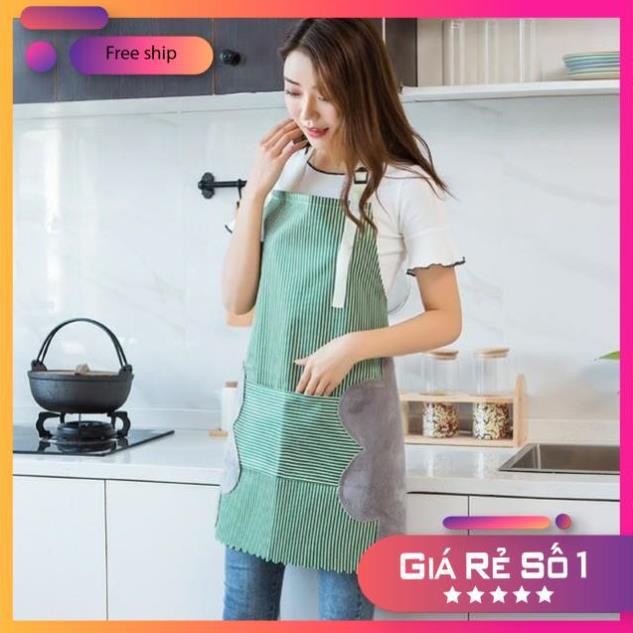 Tạp dề kẻ hoa chống thấm có khăn lau tay bên hông
