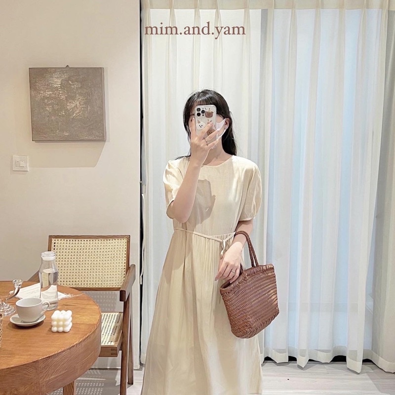 Váy tơ dây buộc