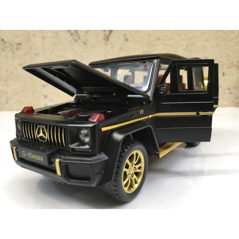 Mô hình xe ô tô Mercedes G63 Klessa 1:32