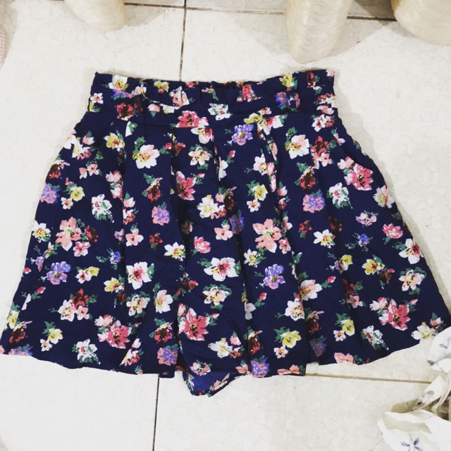 Quần váy ngắn