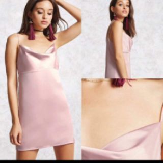 Đầm 2 dây phi bóng F21