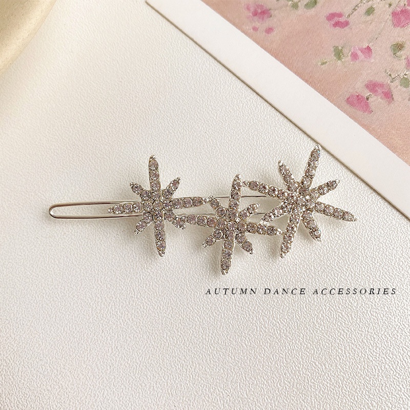 Kẹp Tóc Hình Hoa Tuyết Đính Đá Phong Cách Hàn Quốc