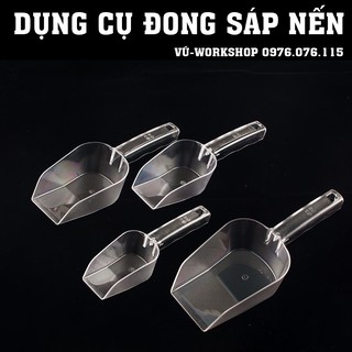 Dụng cụ đong có tay cầm - Xẻng nhựa xúc đong sáp nến - Dụng cụ làm nến thơm thủ công handmade