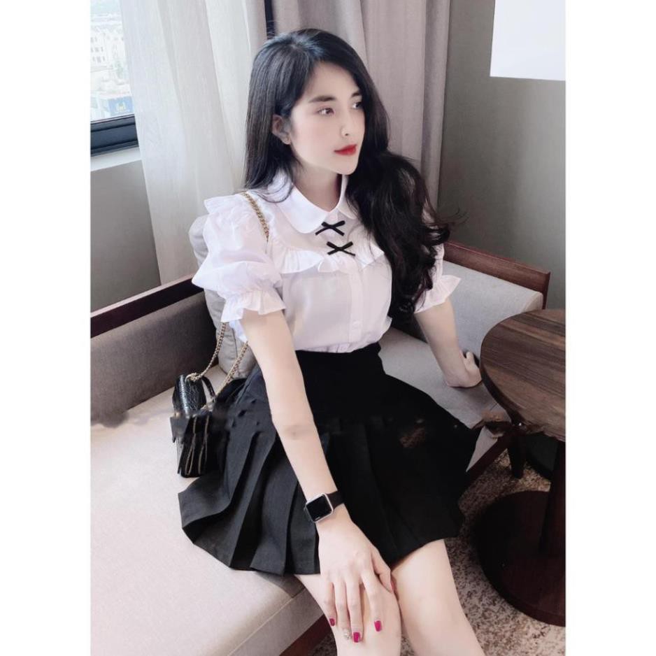 ÁO SƠ MI TRẮNG NGẮN TAY BÈO NGỰC ĐÍNH NƠ ĐEN AM86
