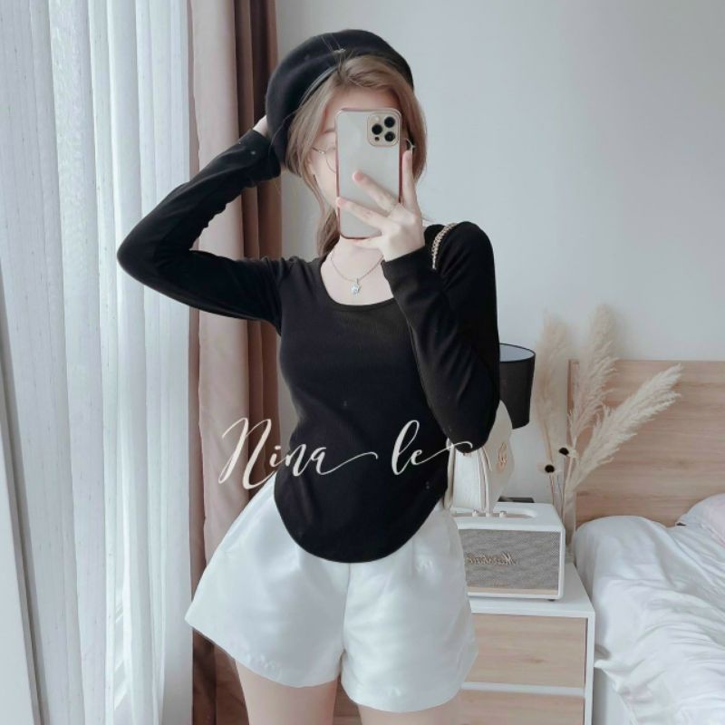 Áo tay dài cổ vuông vạt bầu