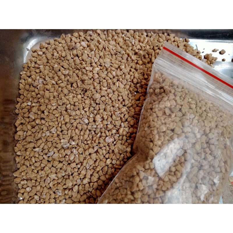 Đá Pumice rải mặt túi zip - NeyuhGarden